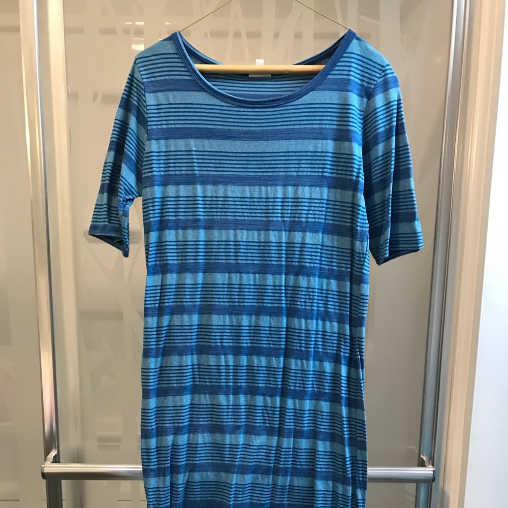 Blue stripe Julia